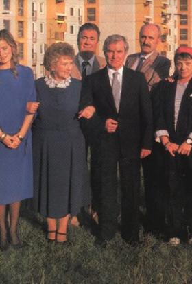 Szomszédok 1.évad 268.rész teljes sorozat magyarul